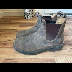 Size 8 Blundstones